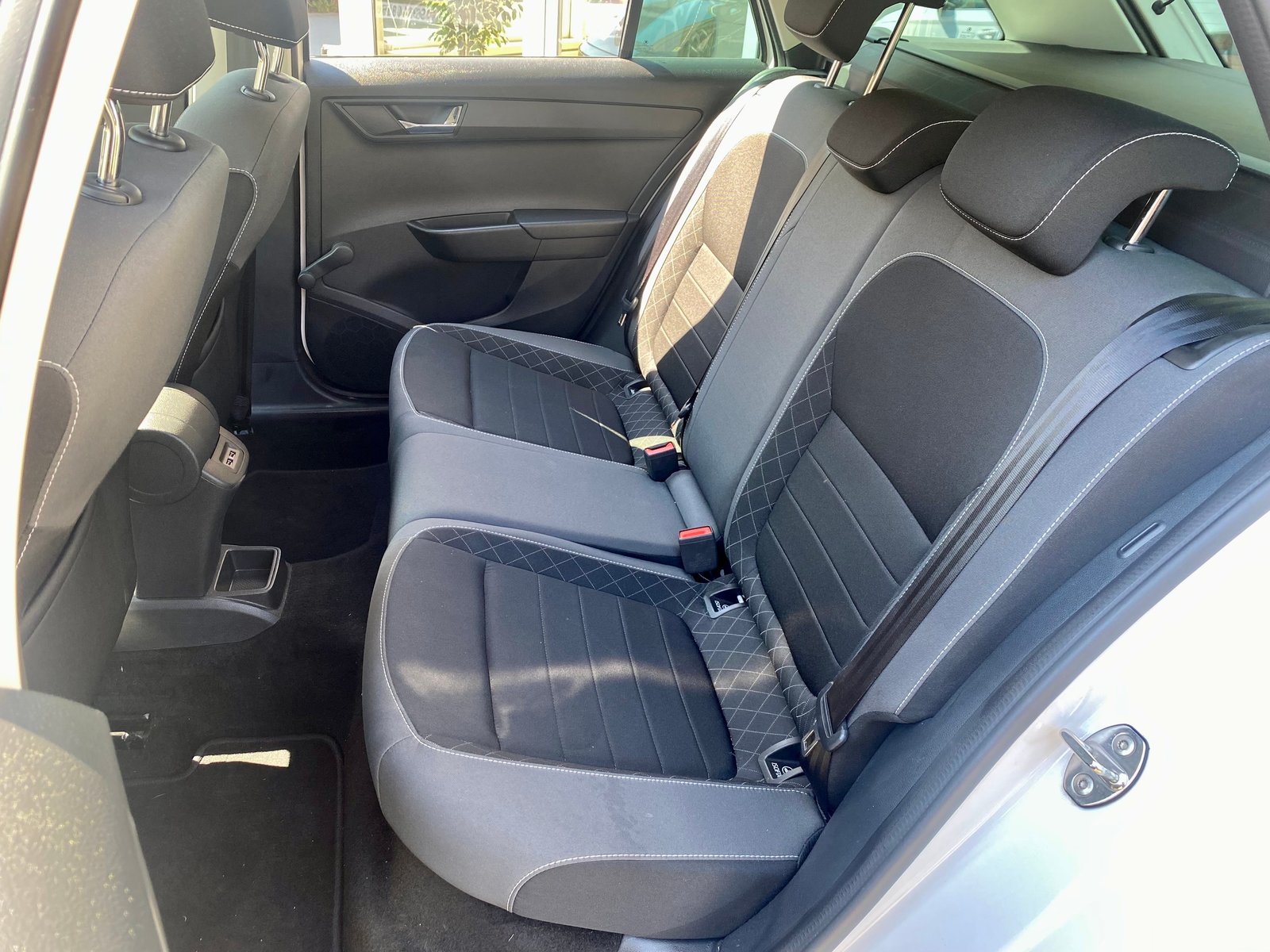 SKODA Fabia Combi 1.0 TSI Ambition DSG, Essence, Occasion / Utilisé, Automatique - 7