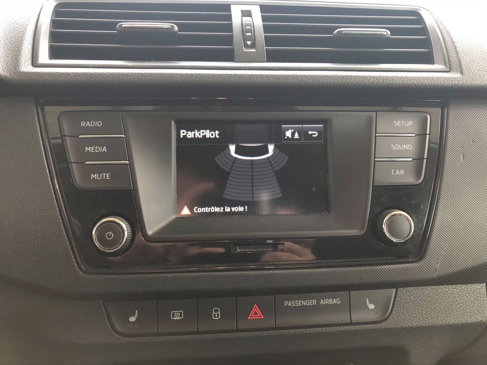 SKODA Fabia 1.2 TSI Style, Petrol, Second hand / Used, Manual - 4