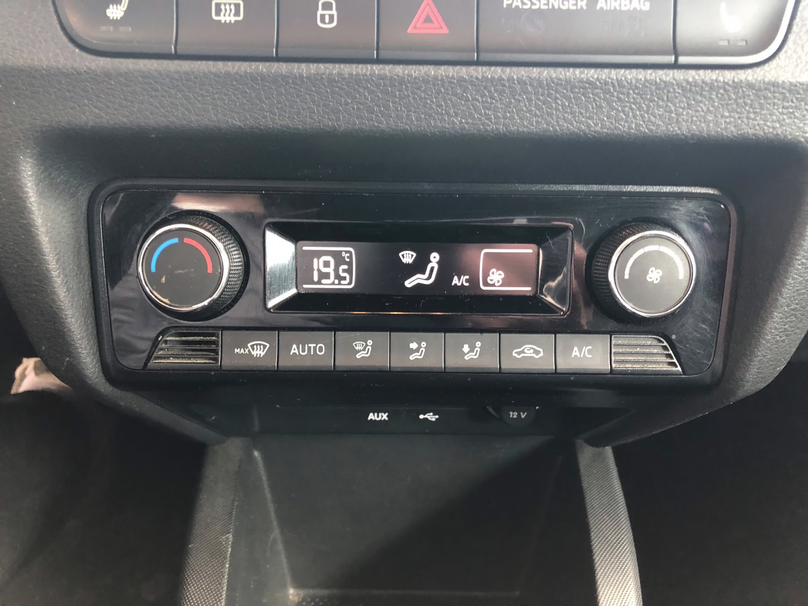 SKODA Fabia 1.2 TSI Style, Petrol, Second hand / Used, Manual - 5