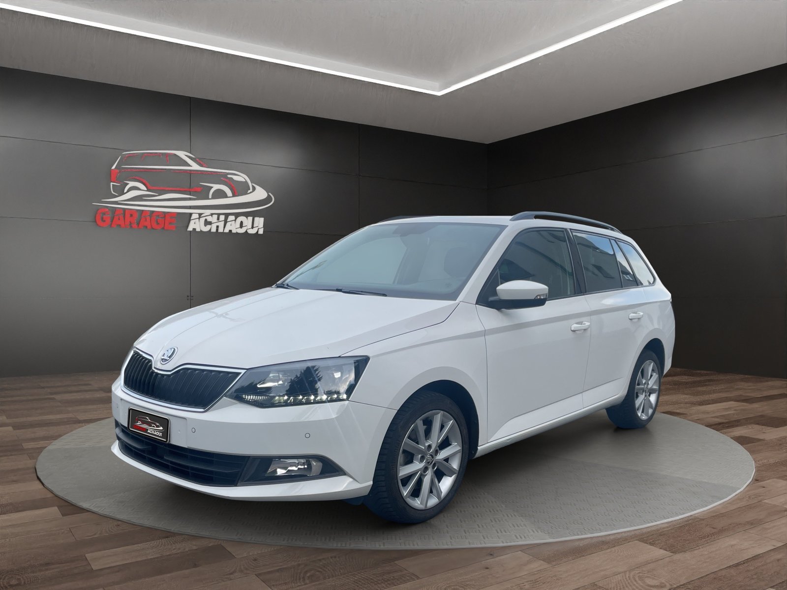 SKODA Fabia 1.0 TSI Style DSG, Petrol, Second hand / Used, Automatic - 2