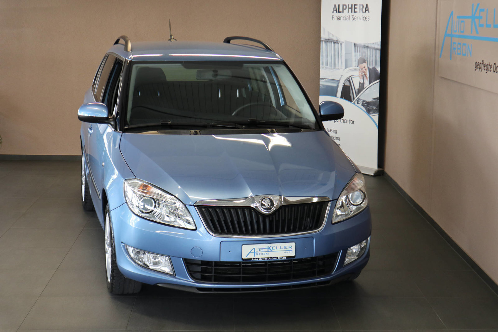 SKODA Fabia Combi 1.2 TSI Elegance DSG, Petrol, Second hand / Used, Automatic - 3
