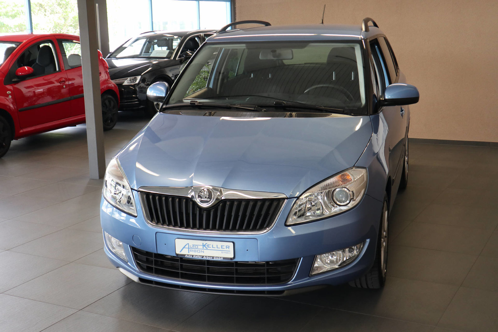SKODA Fabia Combi 1.2 TSI Elegance DSG, Petrol, Second hand / Used, Automatic - 4