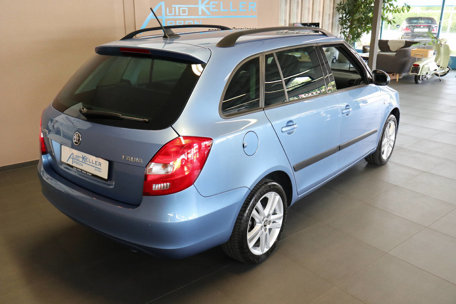 SKODA Fabia Combi 1.2 TSI Elegance DSG, Petrol, Second hand / Used, Automatic - 7