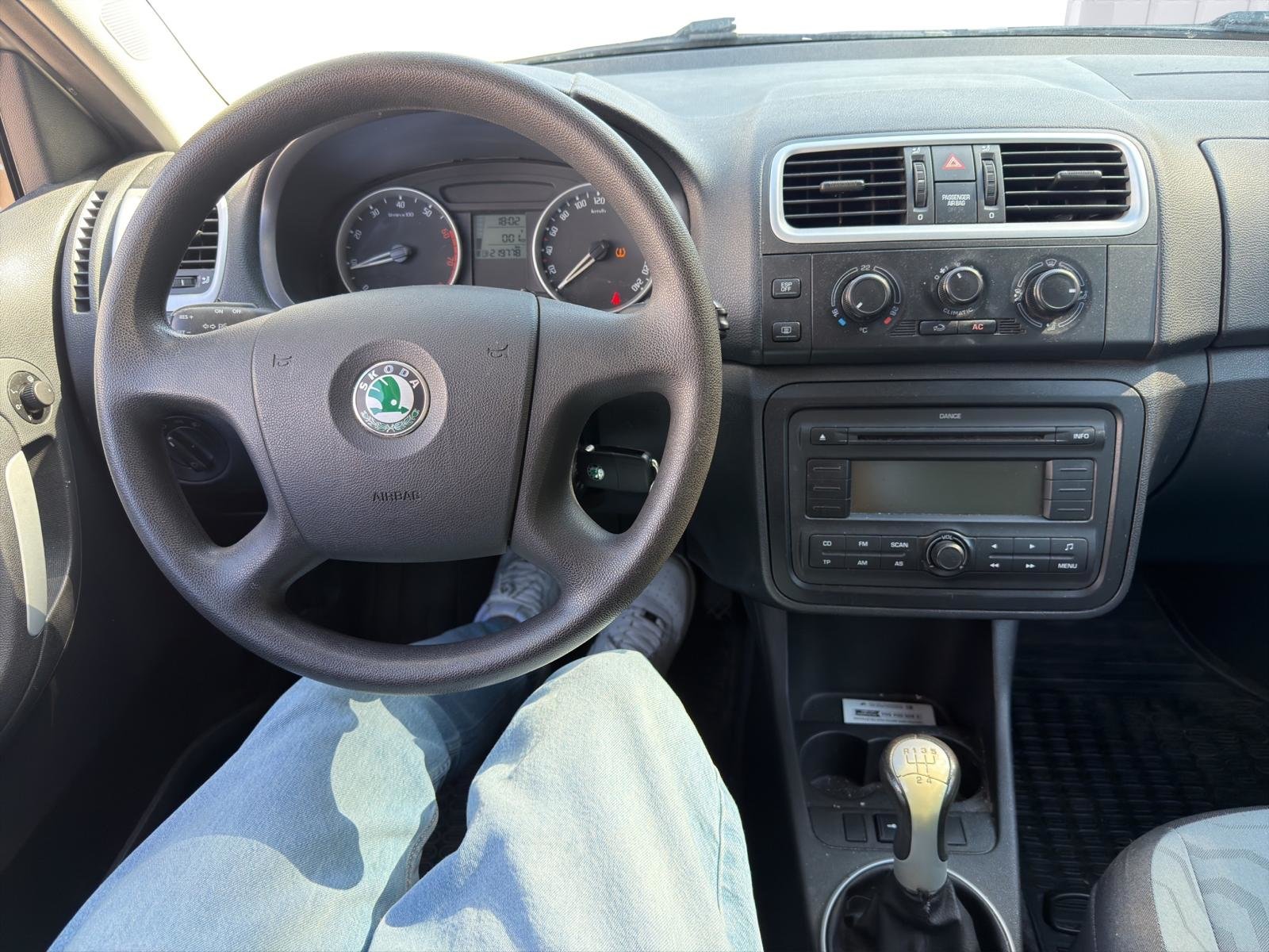 SKODA Fabia 1.4 Elegance, Benzin, Occasion / Gebraucht, Handschaltung - 7