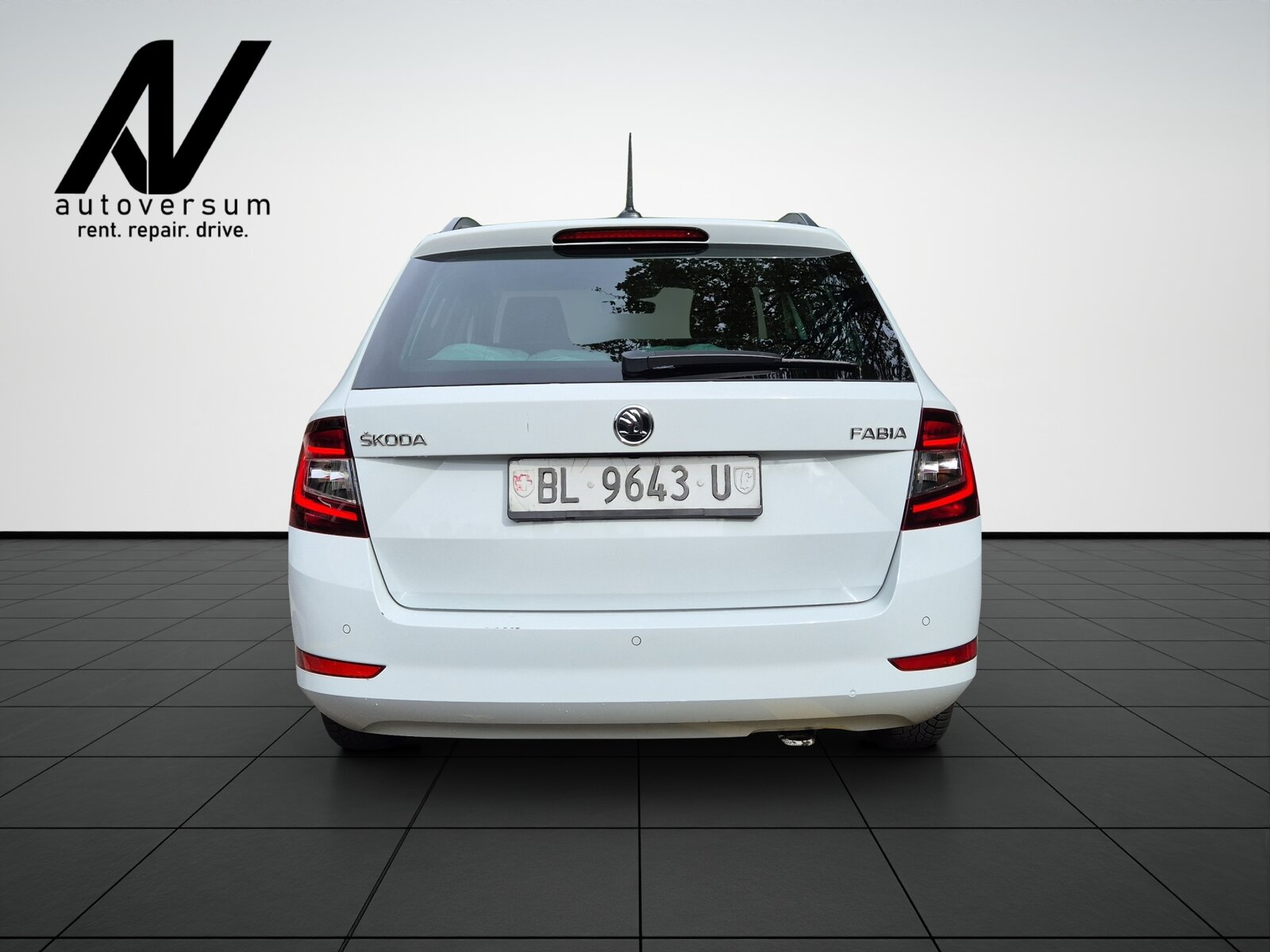 SKODA Fabia Kombi 1.0 TSI Style, Petrol, Second hand / Used, Automatic - 6