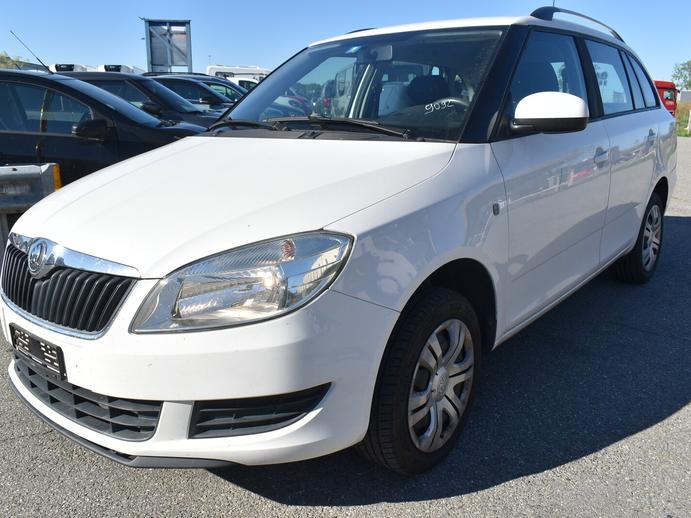SKODA Fabia 1.6 TDI Elegance, Diesel, Occasion / Utilisé, Manuelle