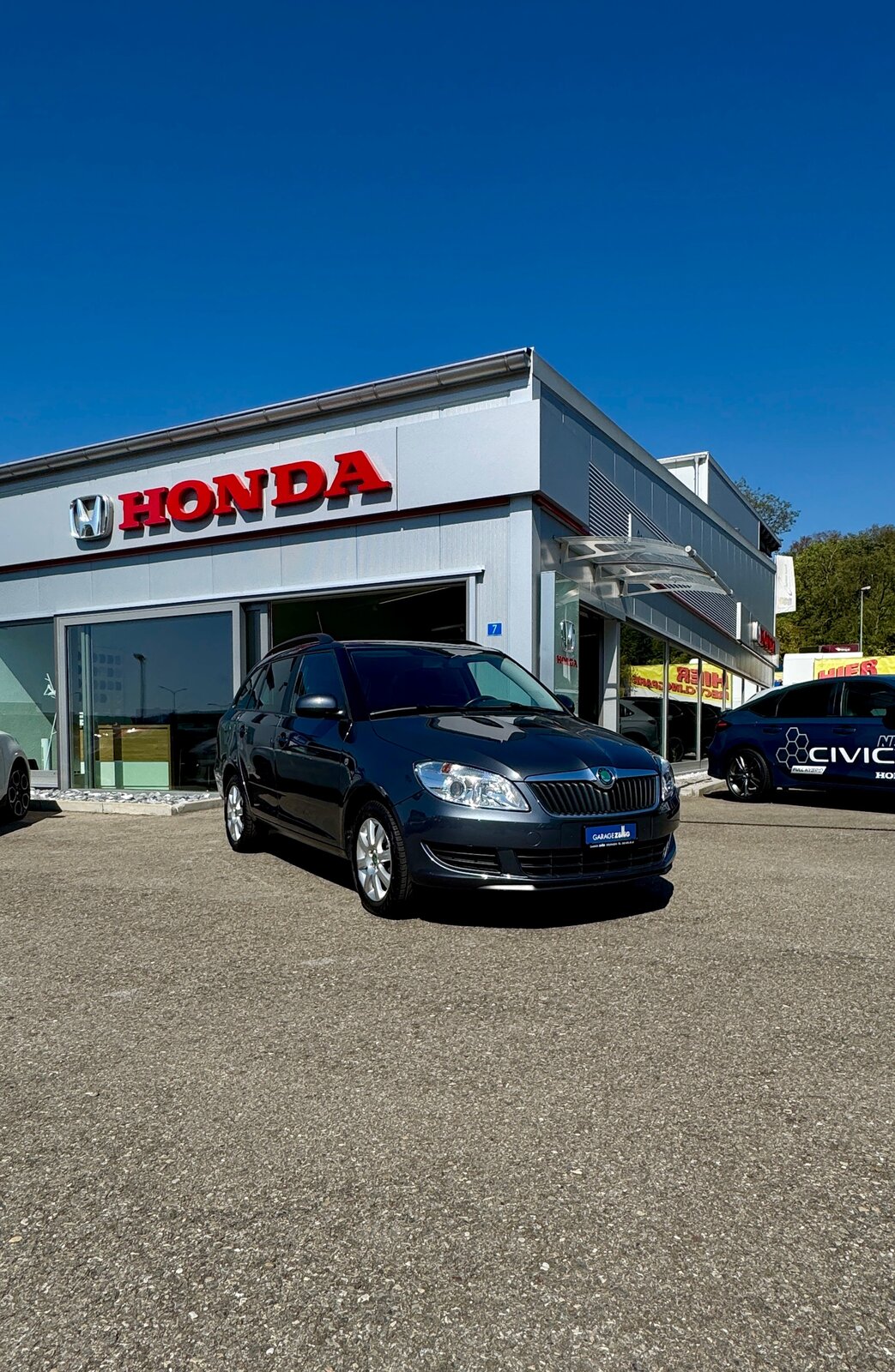 SKODA Fabia 1.2 TSI Ambiente DSG
