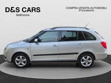 SKODA Fabia 1.6 Elegance, Petrol, Second hand / Used, Manual - 2