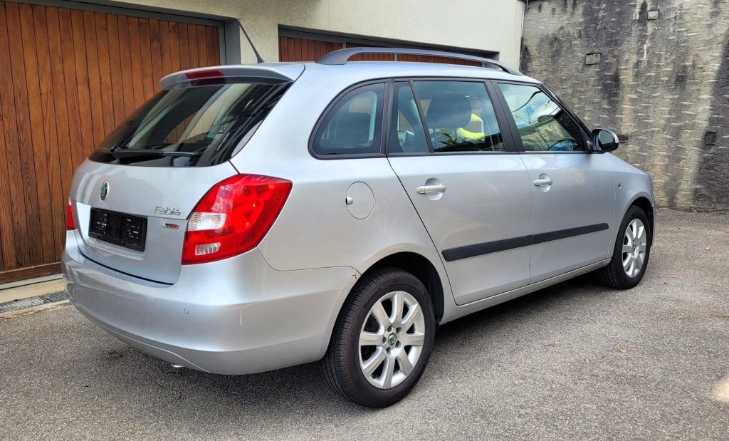 SKODA FABIA 1.2 TSI Cl.Family, Essence, Occasion / Utilisé, Manuelle - 4