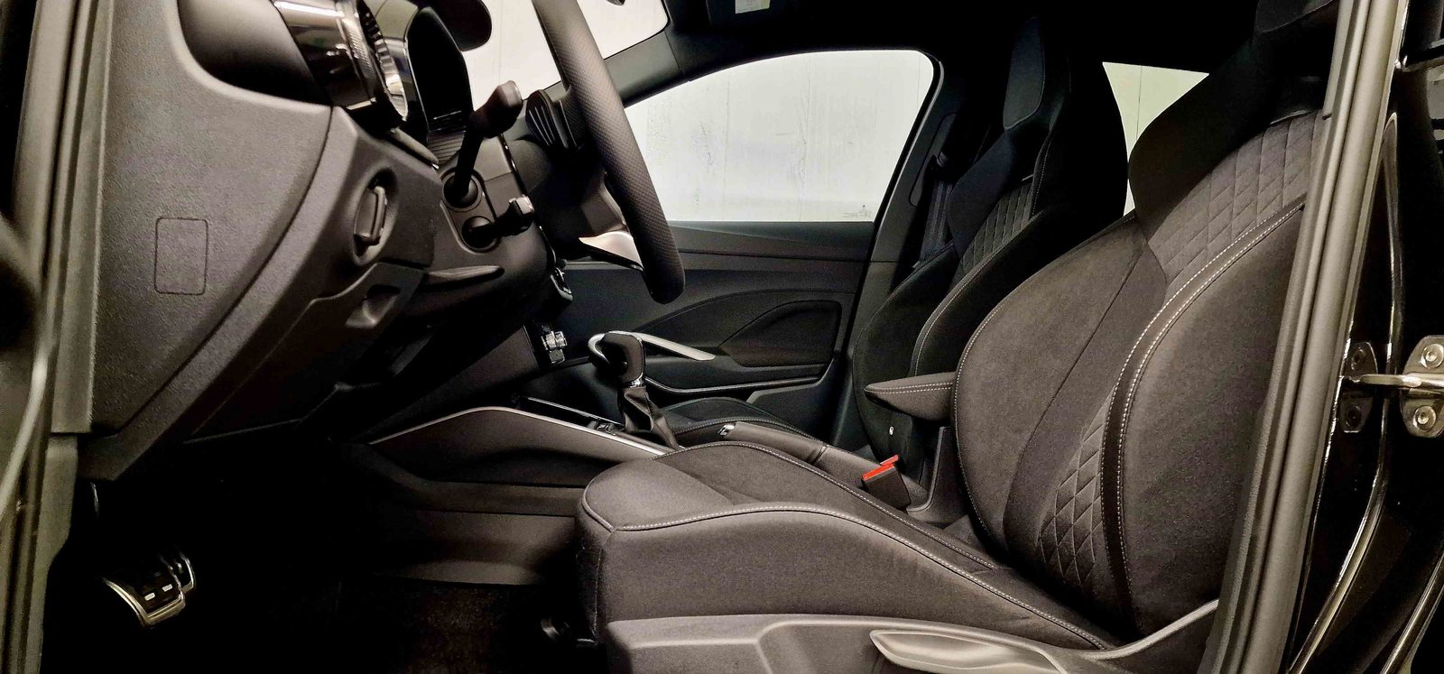 SKODA Fabia Dynamic (Netto), Essence, Voiture nouvelle, Automatique - 5
