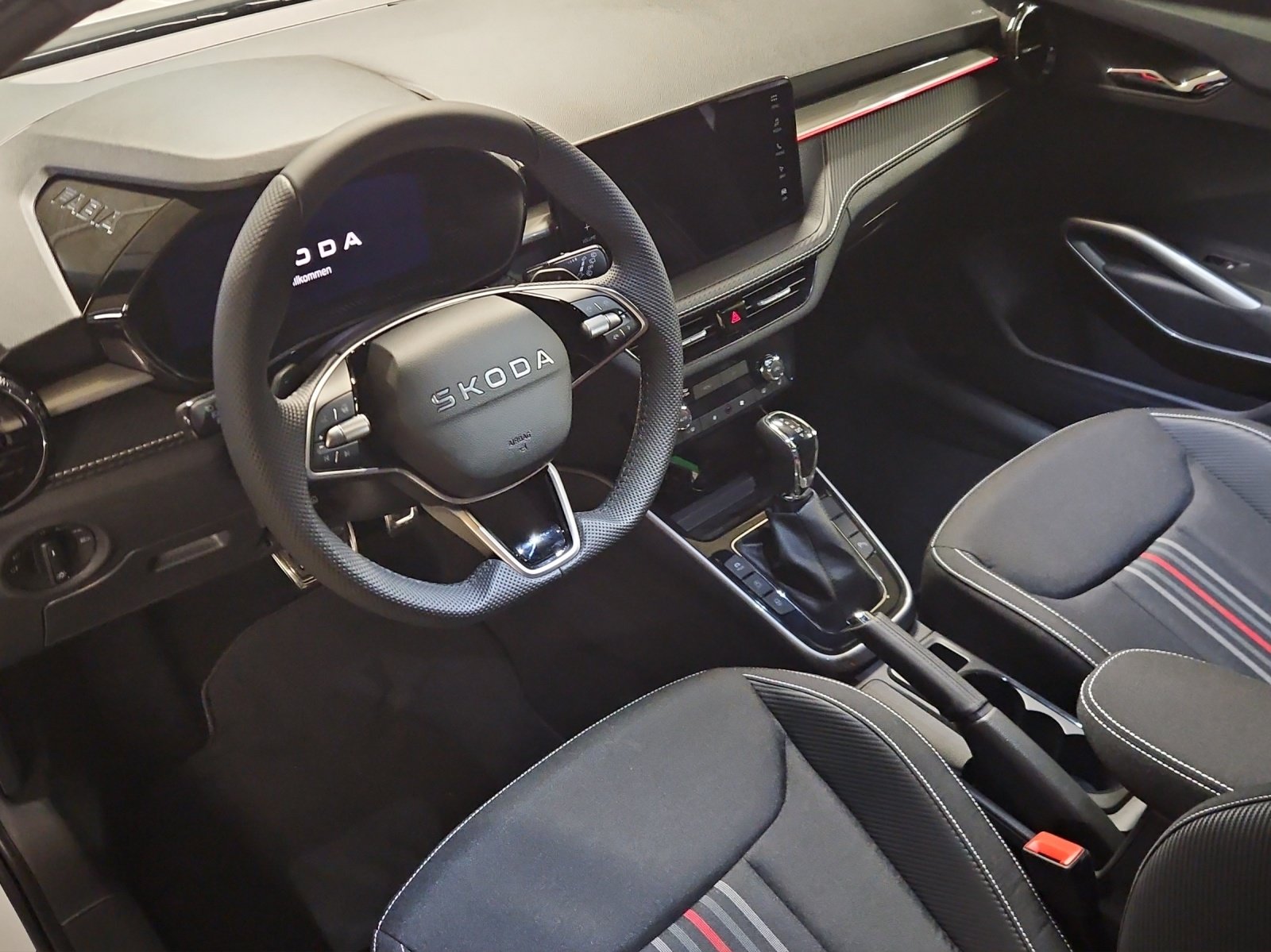 SKODA Fabia 1.5 TSI 130 DSG, Benzin, Neuwagen, Automatik - 7