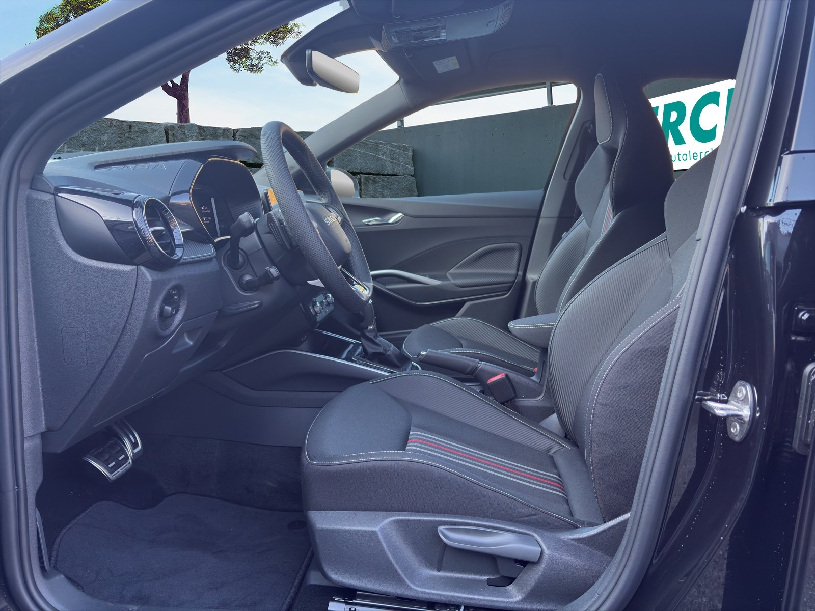 SKODA Fabia 1.5 TSI 130 DSG, Petrol, New car, Automatic - 7