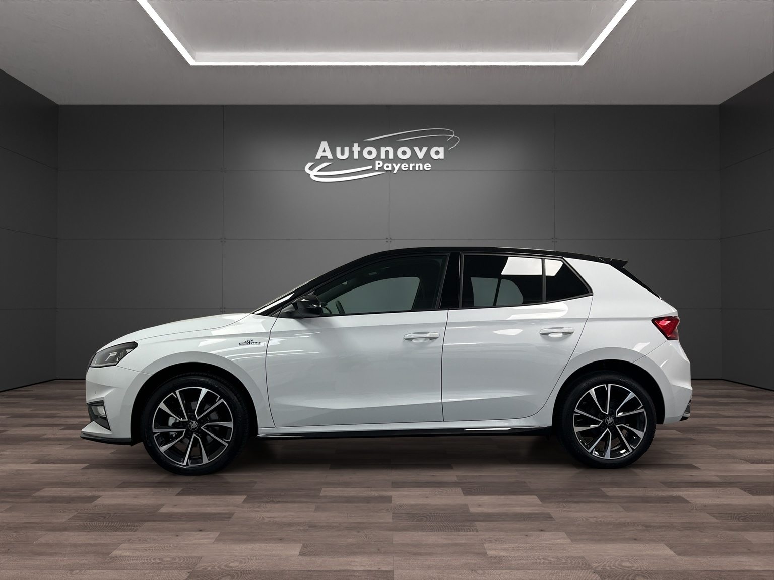 SKODA Fabia Monte Carlo, Petrol, New car, Automatic - 3