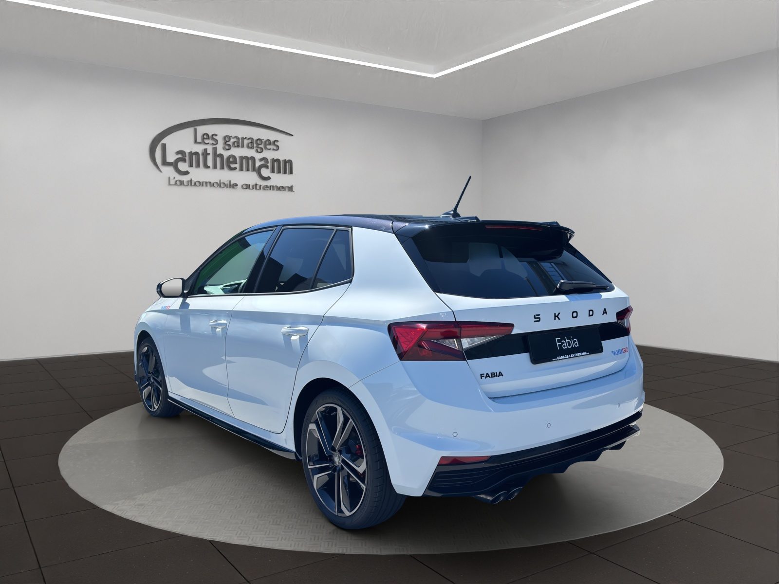 SKODA Fabia 130, Petrol, New car, Automatic - 3