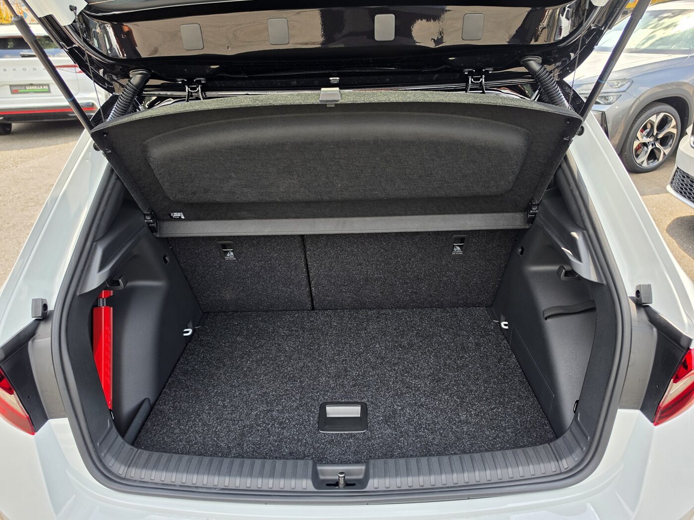 SKODA Fabia 130, Benzin, Neuwagen, Automatik - 6