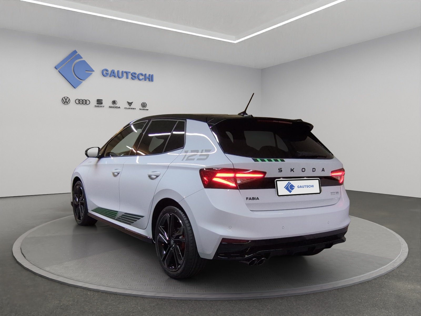 SKODA Fabia 1.5 TSI Motorsport DSG, Petrol, New car, Automatic - 3