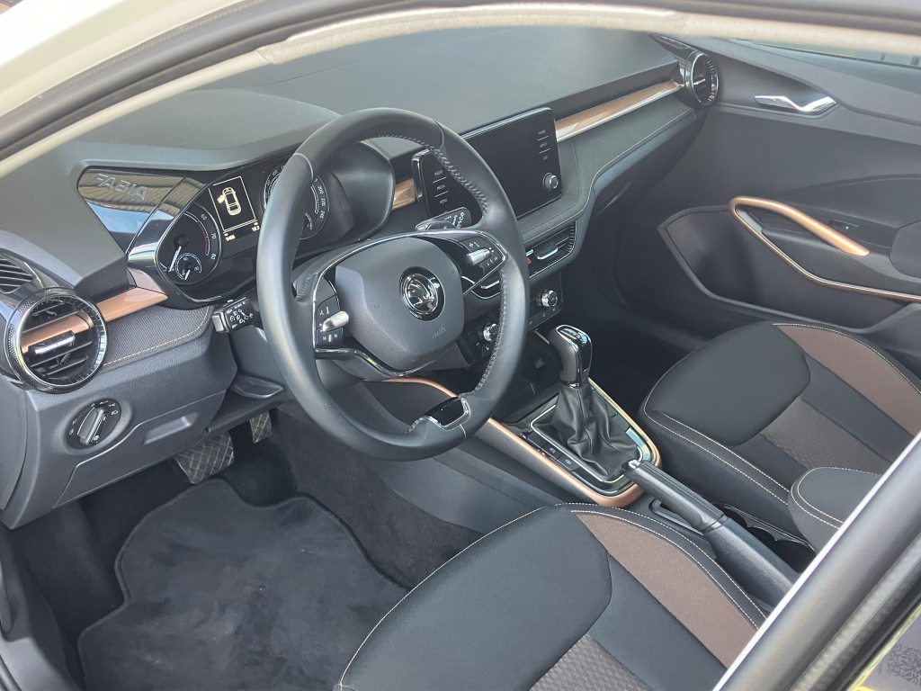 SKODA FABIA 1.0 TSI Selection DSG, Benzin, Occasion / Gebraucht, Automatik - 4
