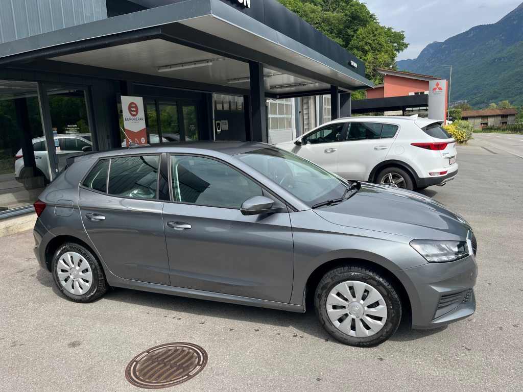 SKODA FABIA 1.0 MPI Active, Petrol, Second hand / Used, Manual - 4