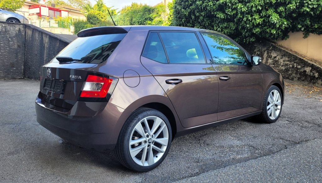 SKODA FABIA 1.2 TSI Swiss Joy DSG Automat, Petrol, Second hand / Used, Automatic - 4