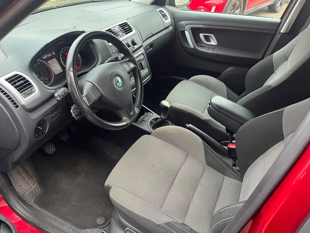 SKODA Fabia 1.4 16V Elegance, Essence, Occasion / Utilisé, Manuelle - 7