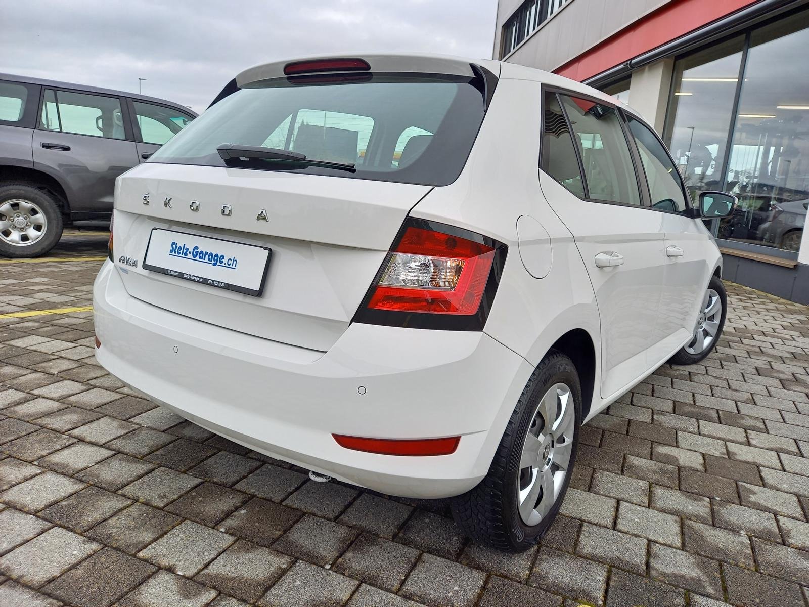 SKODA Fabia 1.0 TSI Ambition DSG, Essence, Occasion / Utilisé, Automatique - 2
