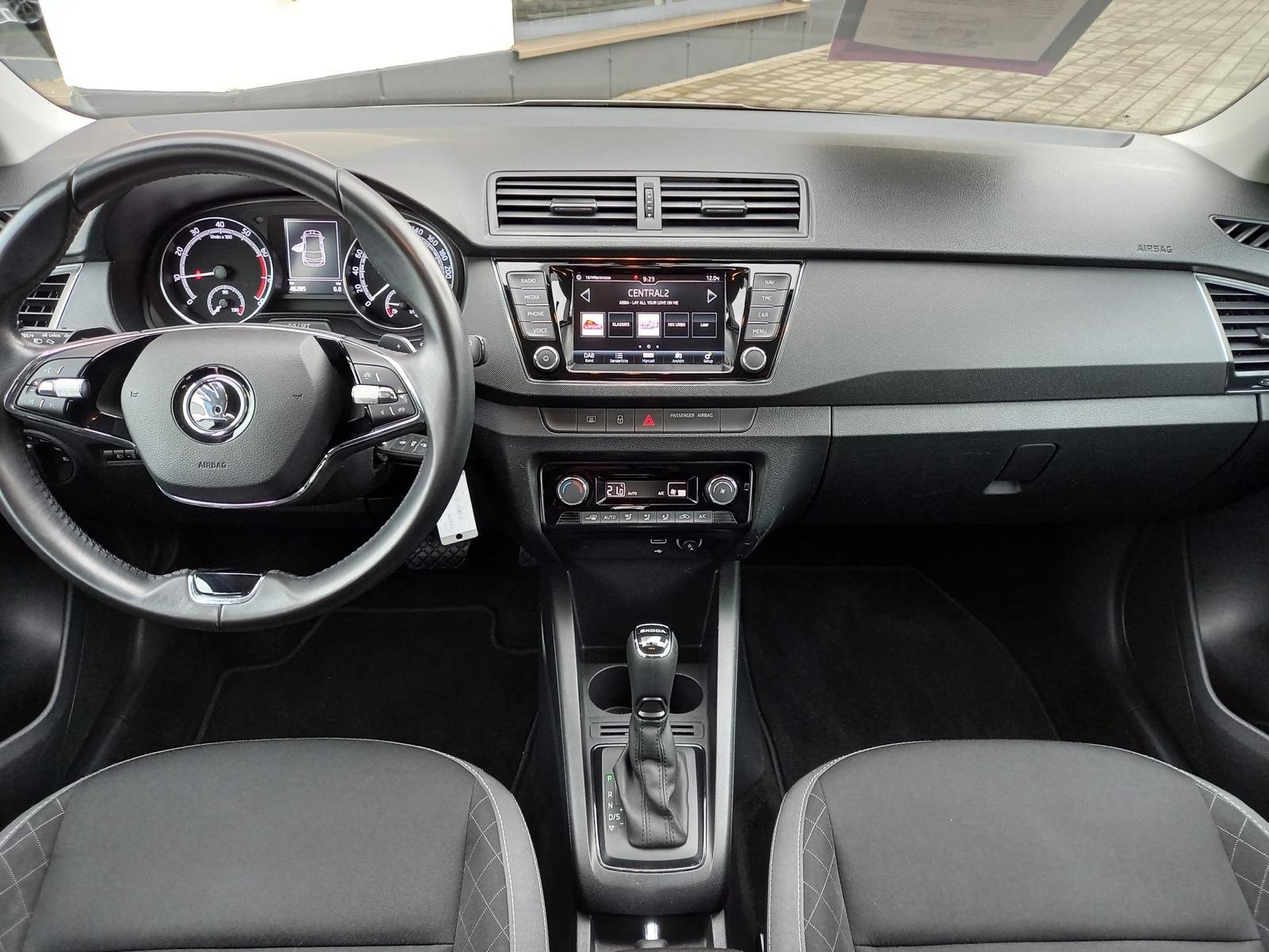 SKODA Fabia 1.0 TSI Ambition DSG, Essence, Occasion / Utilisé, Automatique - 5