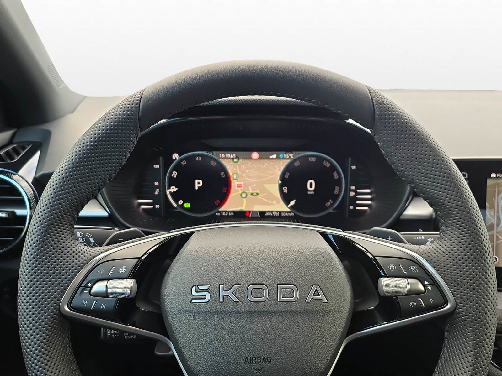 SKODA Fabia Dynamic (Netto), Benzin, Occasion / Gebraucht, Automatik - 5