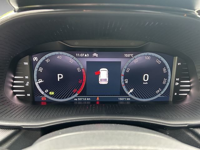 SKODA FABIA Ambition, Benzin, Occasion / Gebraucht, Automatik - 6