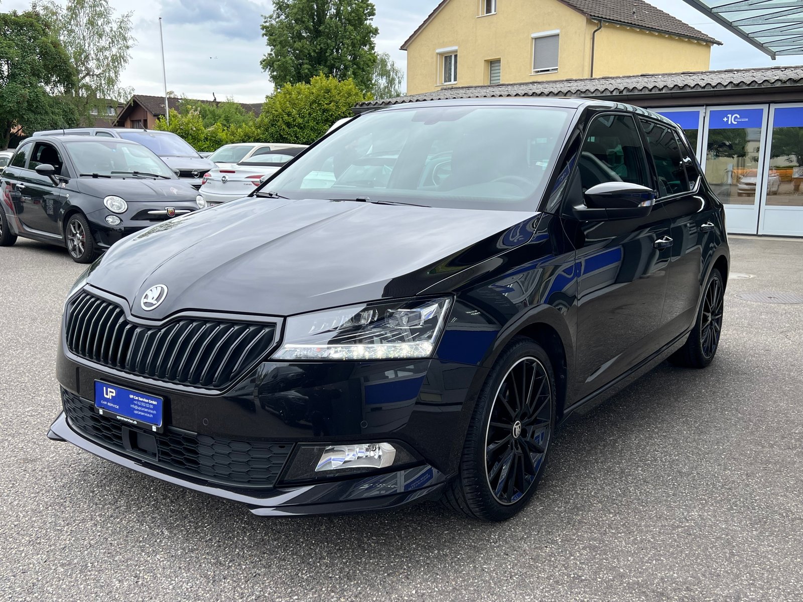 SKODA Fabia 1.0 TSI Monte Carlo DSG, Benzin, Occasion / Gebraucht, Automatik - 2