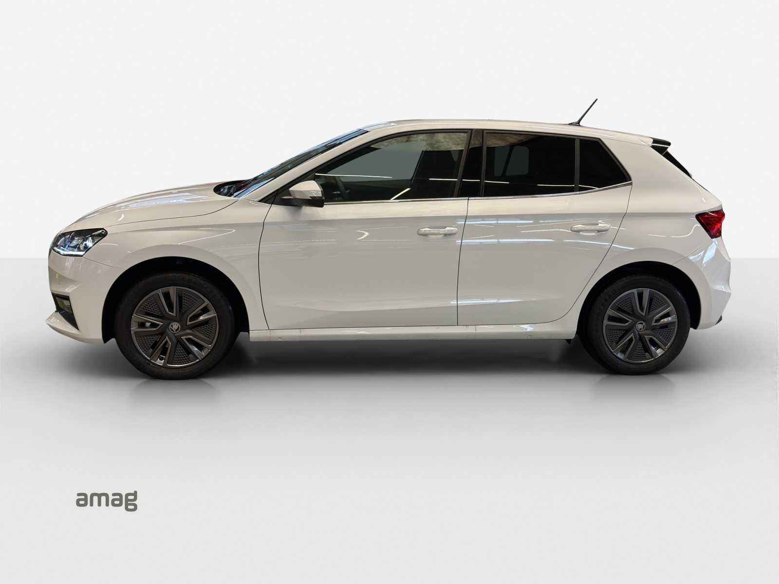 SKODA Fabia Dynamic (Netto), Benzin, Occasion / Gebraucht, Automatik - 2