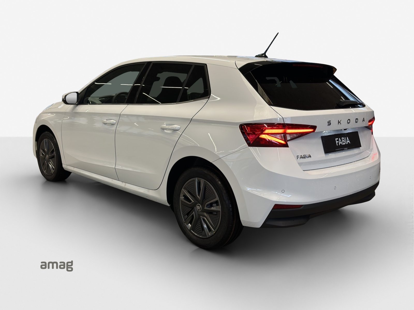SKODA Fabia Dynamic (Netto), Benzin, Occasion / Gebraucht, Automatik - 3