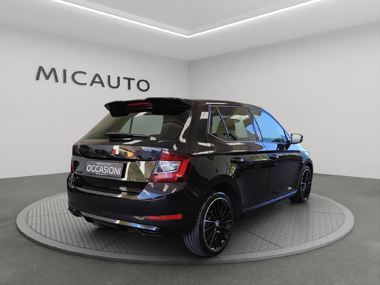 SKODA Fabia 1.0 TSI Monte Carlo DSG, Benzin, Occasion / Gebraucht, Automatik - 2