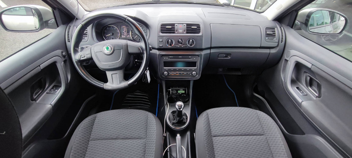 SKODA Fabia 1.2 TSI Ambiente, Petrol, Second hand / Used, Manual - 6
