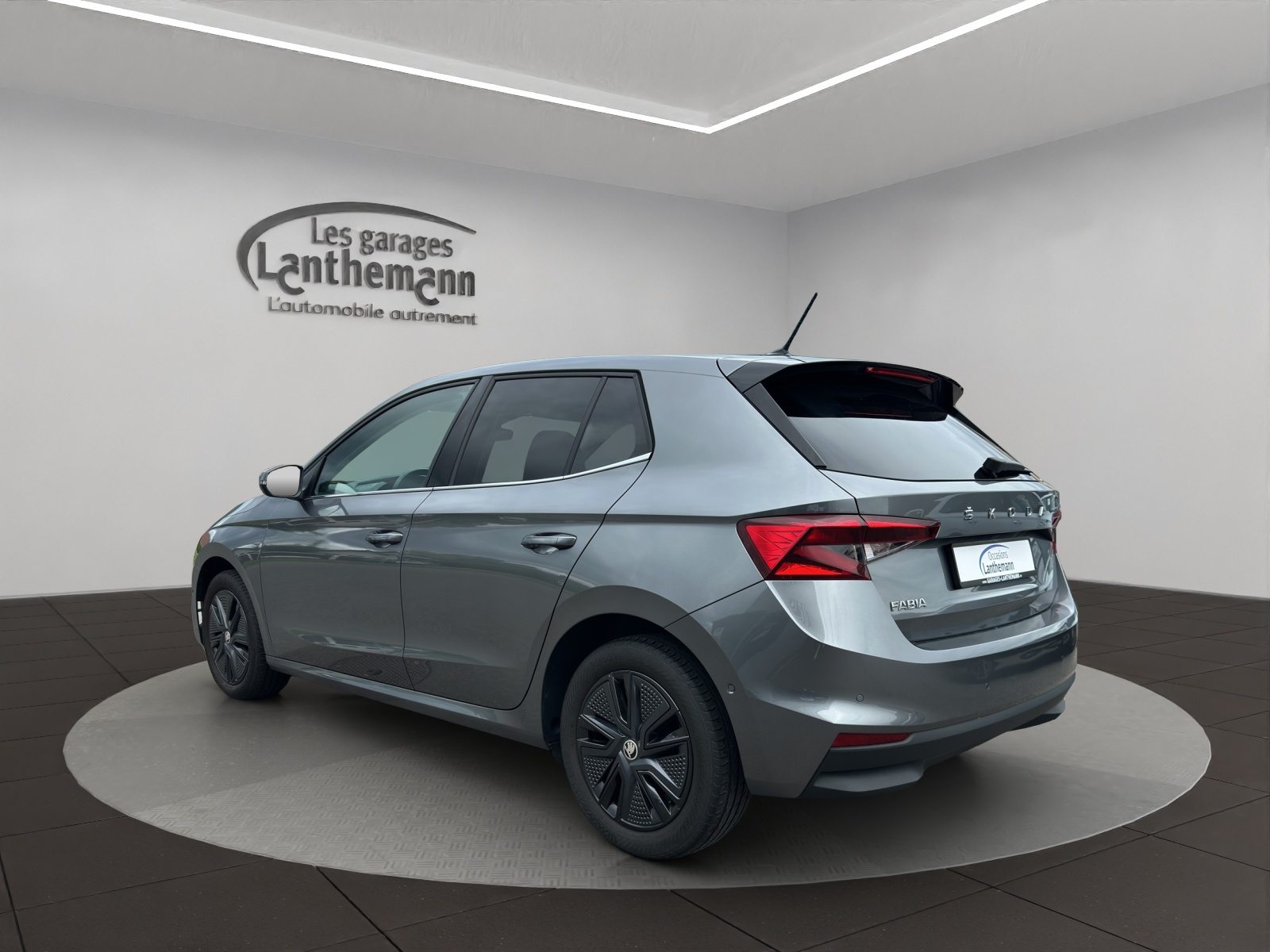 SKODA FABIA Style, Benzin, Occasion / Gebraucht, Automatik - 3
