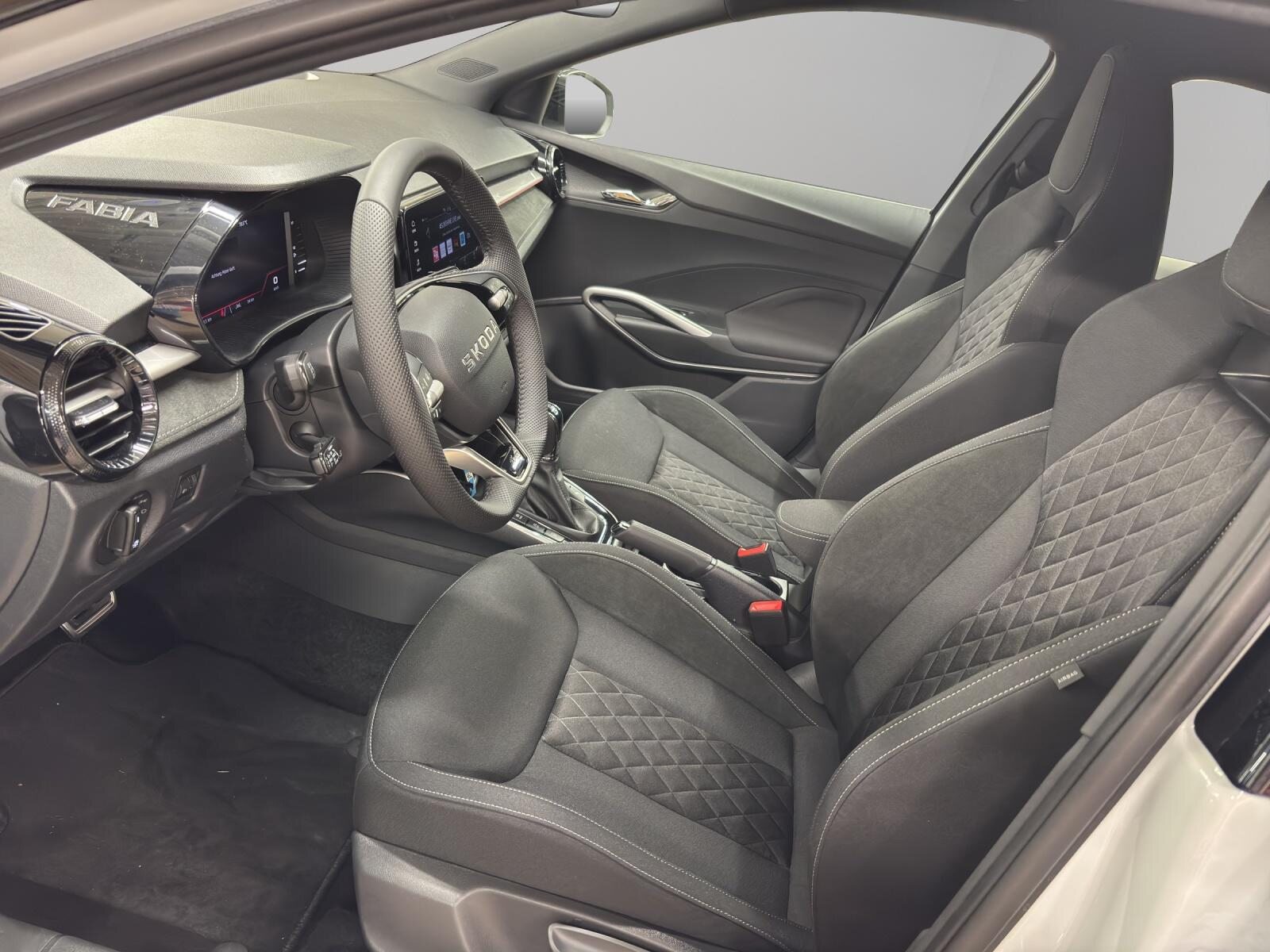 SKODA Fabia 1.5 TSI Monte Carlo DSG, Essence, Occasion / Utilisé, Automatique - 6