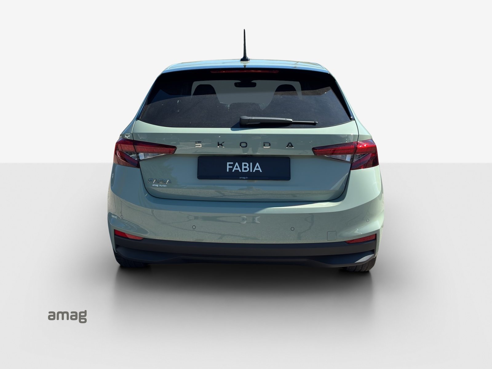 SKODA Fabia Dynamic (Netto), Benzin, Occasion / Gebraucht, Automatik - 4