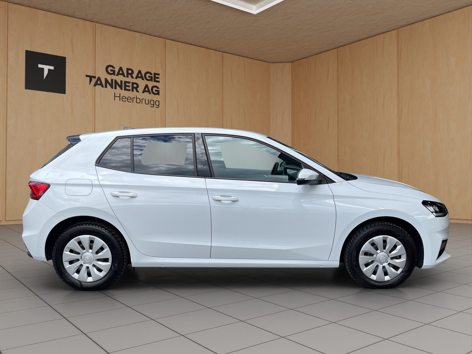SKODA Fabia Selection, Petrol, Second hand / Used, Automatic - 4