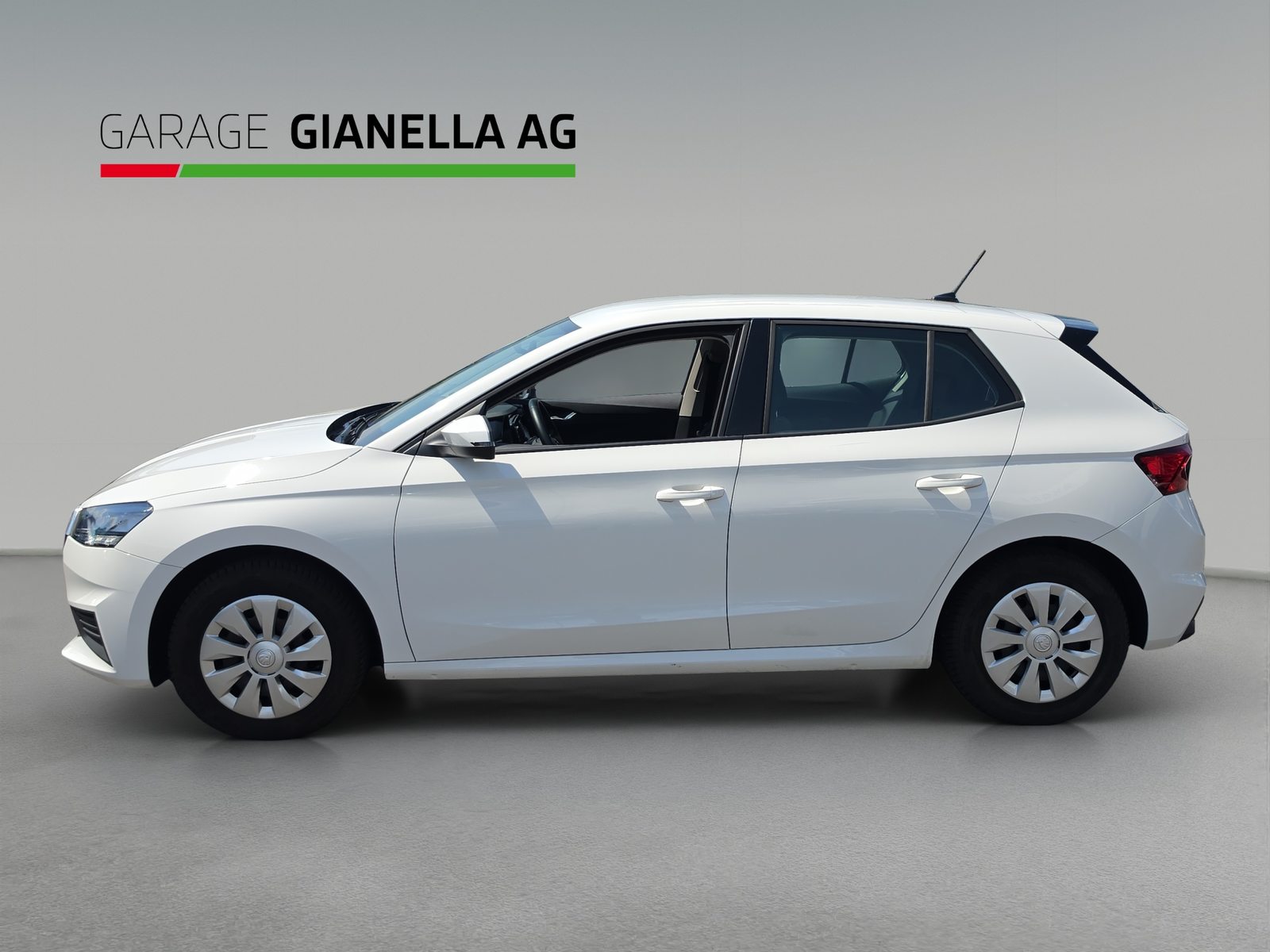 SKODA FABIA Active, Essence, Occasion / Utilisé, Manuelle - 2