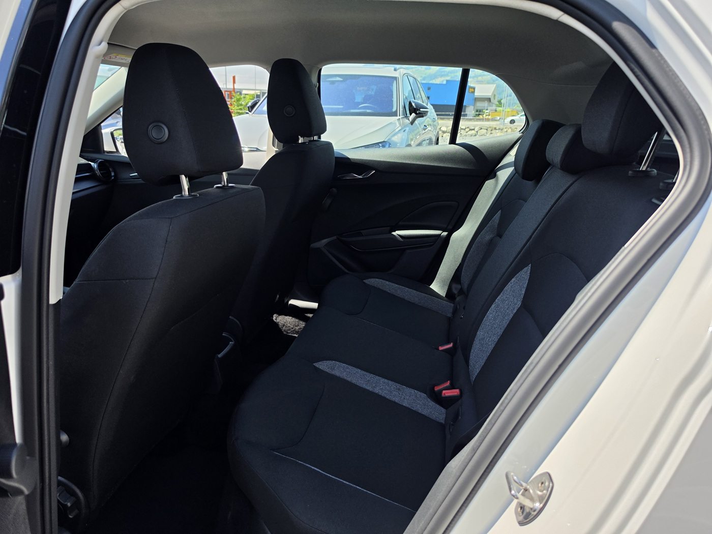 SKODA FABIA Active, Essence, Occasion / Utilisé, Manuelle - 7