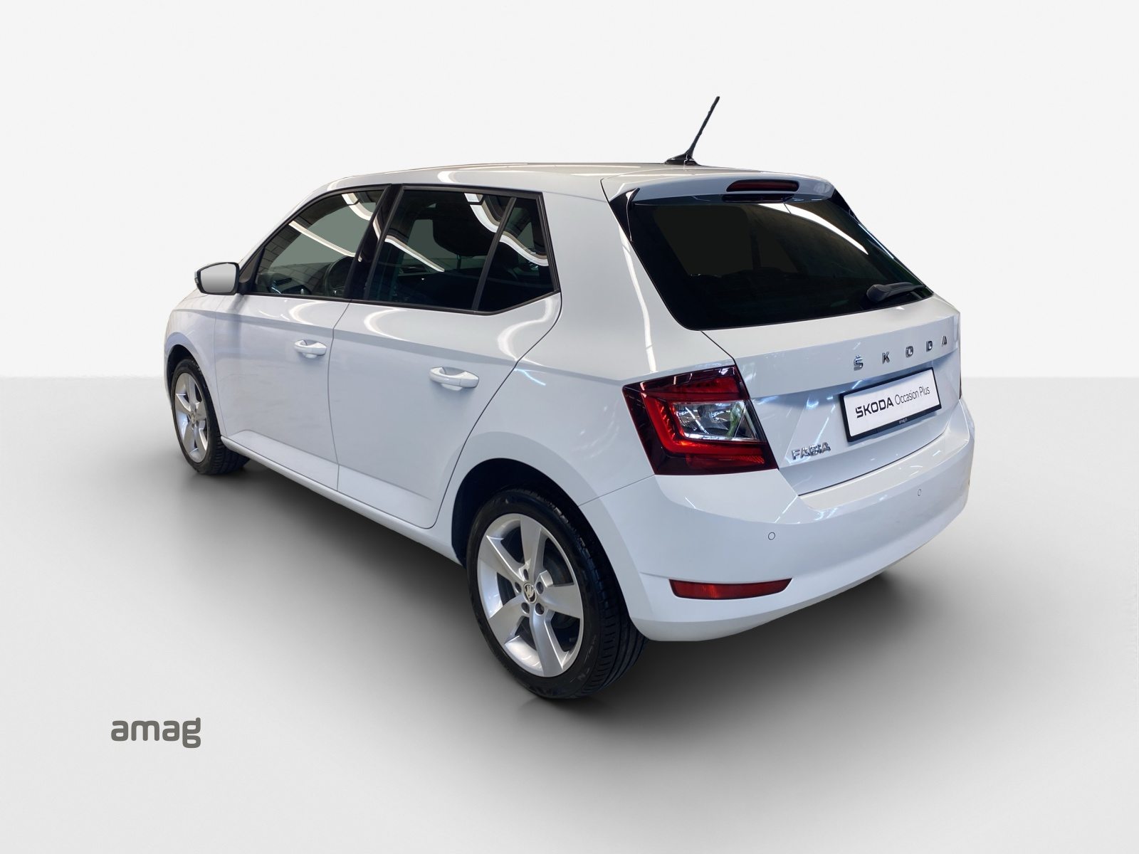 SKODA FABIA Limousine Style, Benzin, Occasion / Gebraucht, Handschaltung - 3