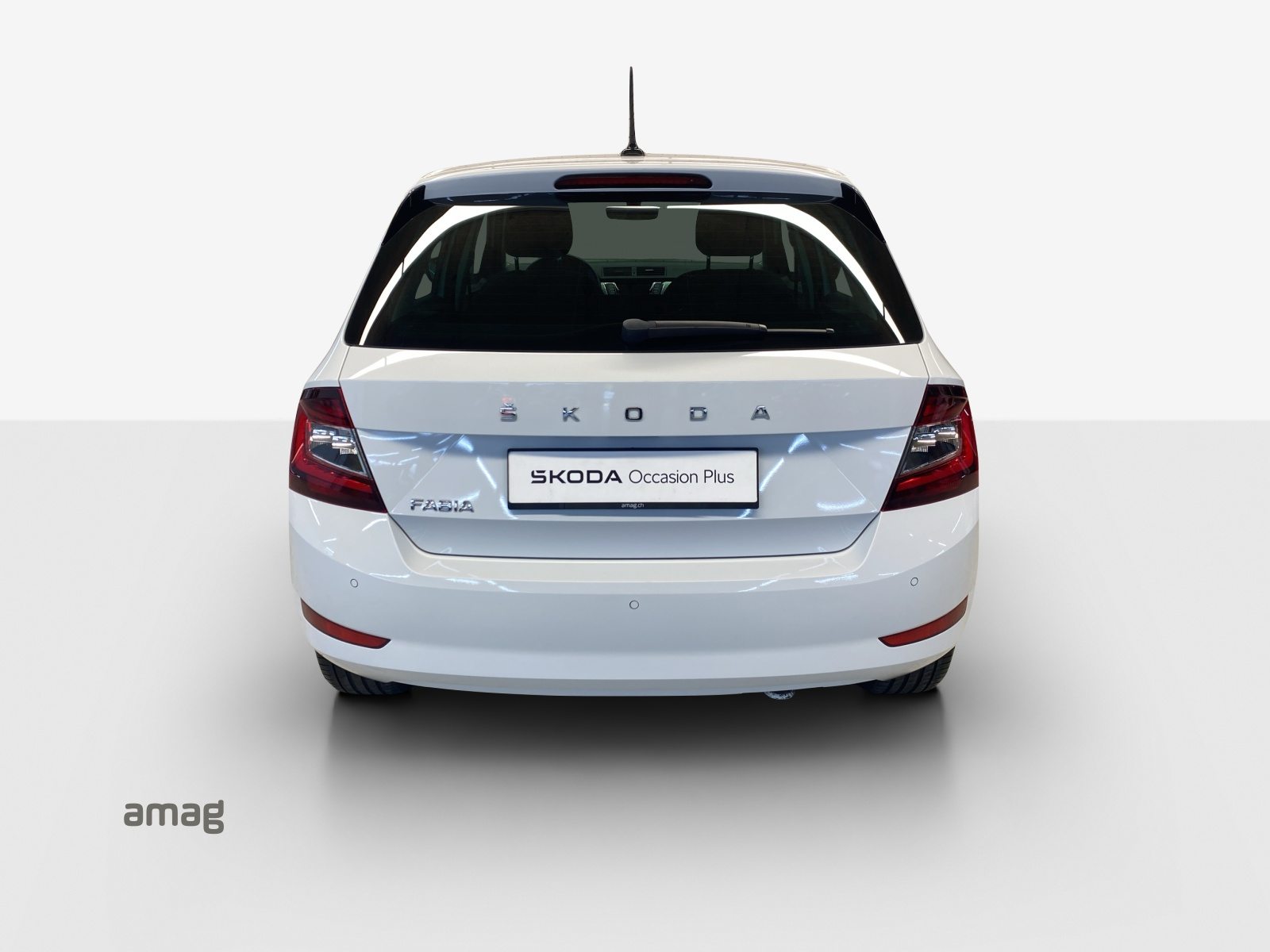 SKODA FABIA Limousine Style, Benzin, Occasion / Gebraucht, Handschaltung - 4