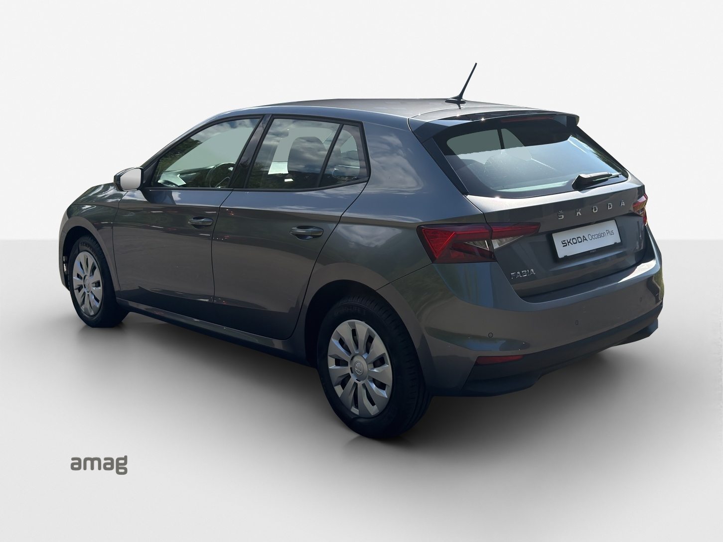 SKODA FABIA Ambition, Petrol, Second hand / Used, Automatic - 3