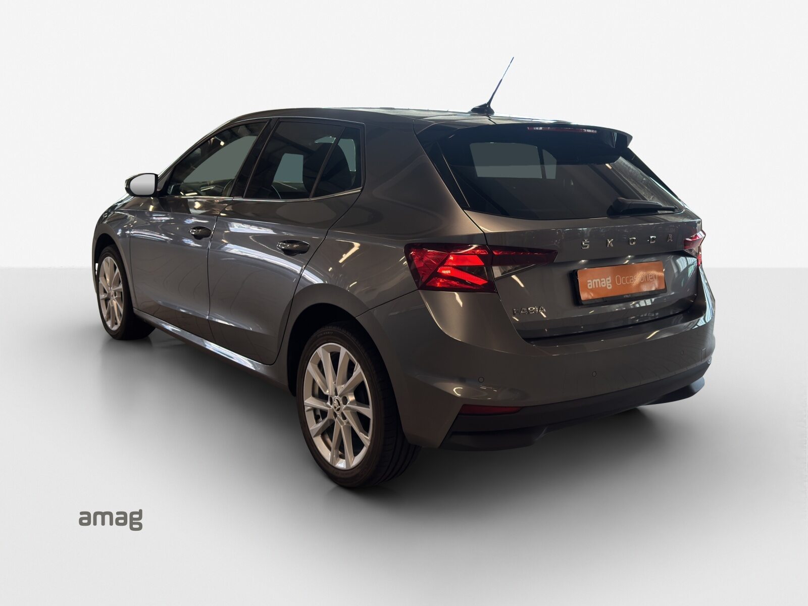 SKODA FABIA Style, Benzin, Occasion / Gebraucht, Automatik - 3
