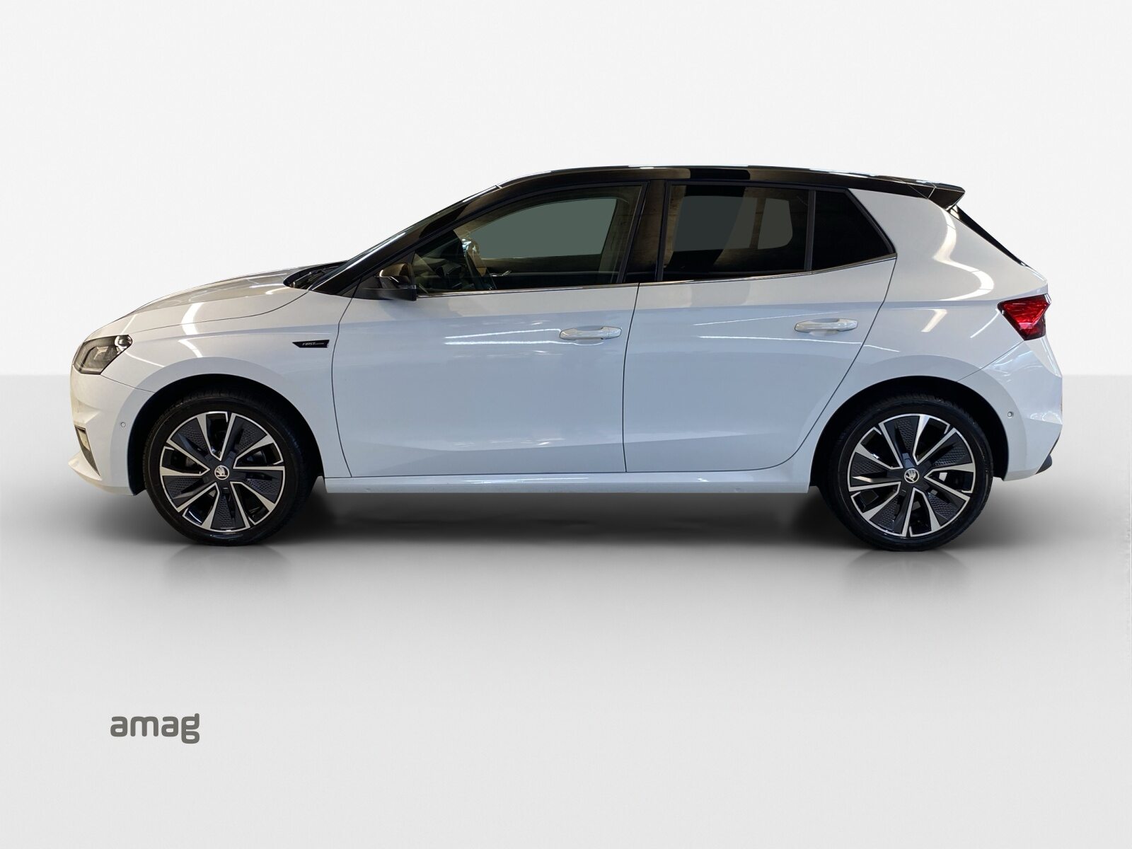 SKODA FABIA First Edition, Essence, Occasion / Utilisé, Automatique - 2