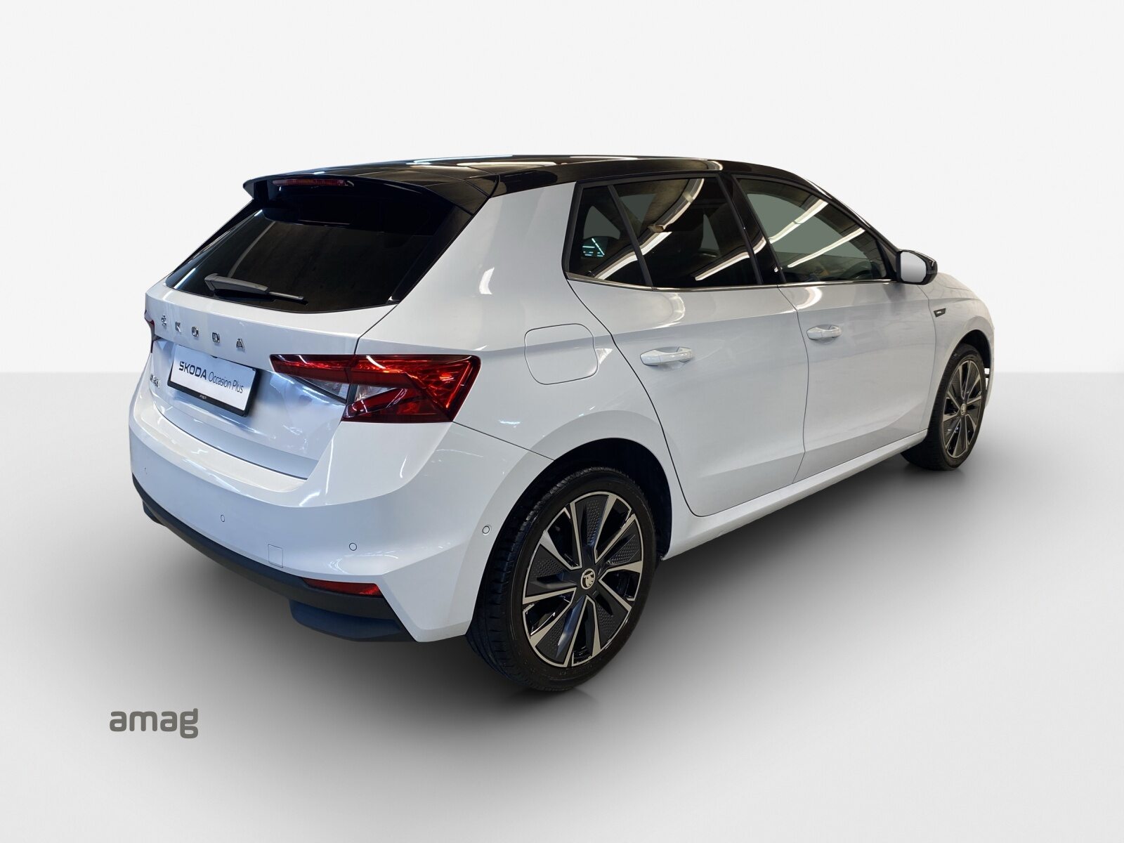 SKODA FABIA First Edition, Essence, Occasion / Utilisé, Automatique - 5