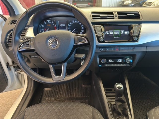 SKODA FABIA 1.2 TSI Ambition, Petrol, Second hand / Used, Manual - 7