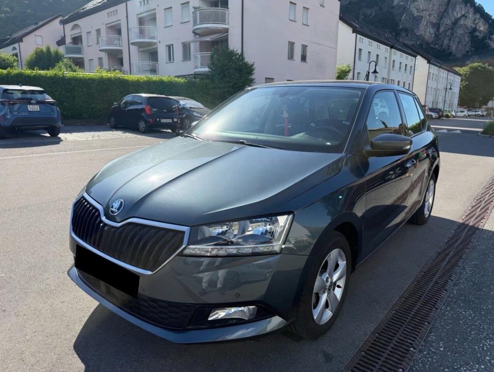 SKODA FABIA 1.0 MPI Ambition, Benzin, Occasion / Gebraucht, Handschaltung - 2