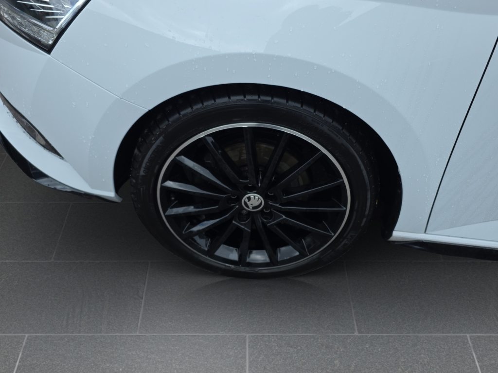 SKODA FABIA 1.0 TSI Monte Carlo DSG, Benzin, Occasion / Gebraucht, Automatik - 7