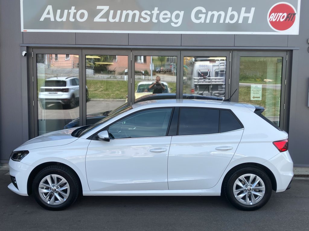 SKODA FABIA 1.0 TSI Selection DSG, Benzin, Occasion / Gebraucht, Automatik - 2