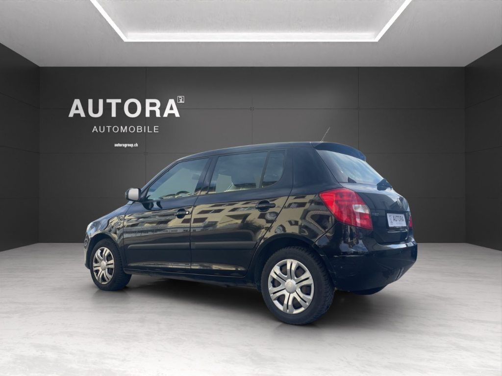 SKODA FABIA 1.2 Clever, Petrol, Second hand / Used, Manual - 4